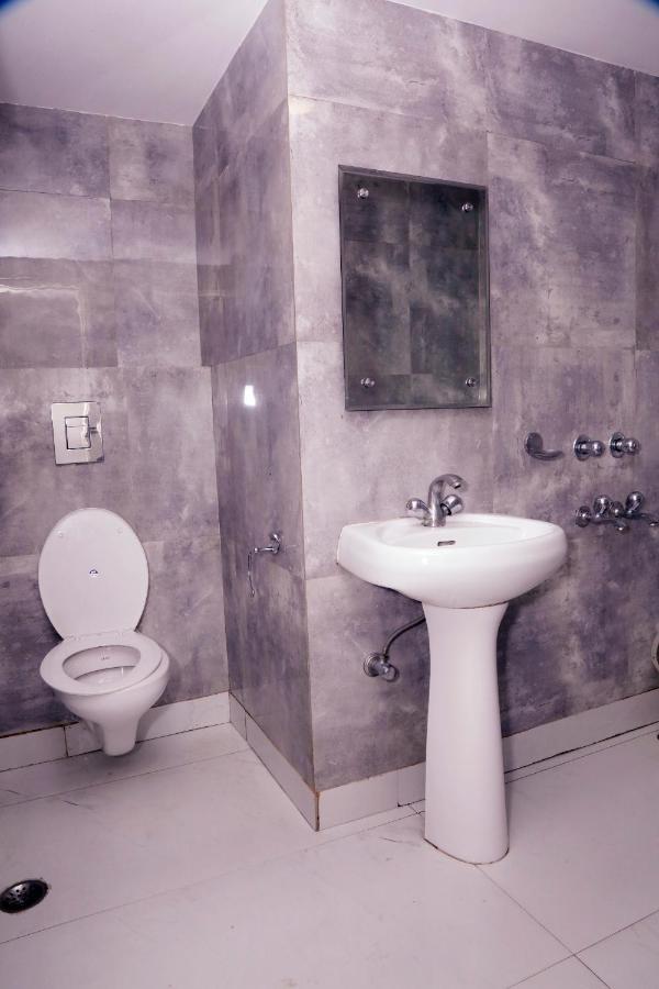 Hotel Heritage Home Walking 1 Minuit From R K Ashram Metro Station New Delhi Luaran gambar